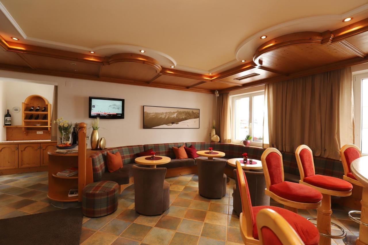 Hotel Charly Ишгъл Екстериор снимка