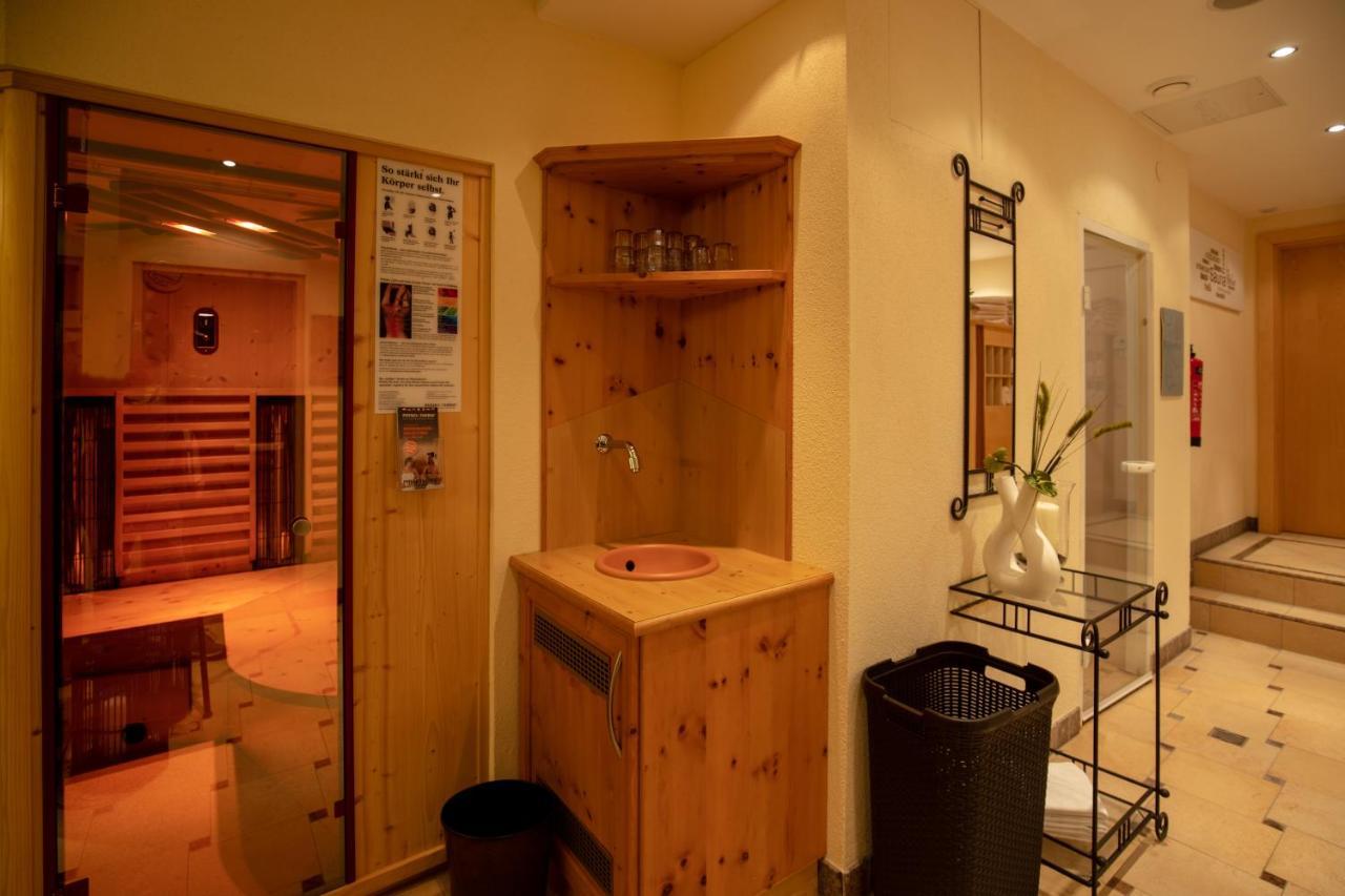 Hotel Charly Ишгъл Екстериор снимка