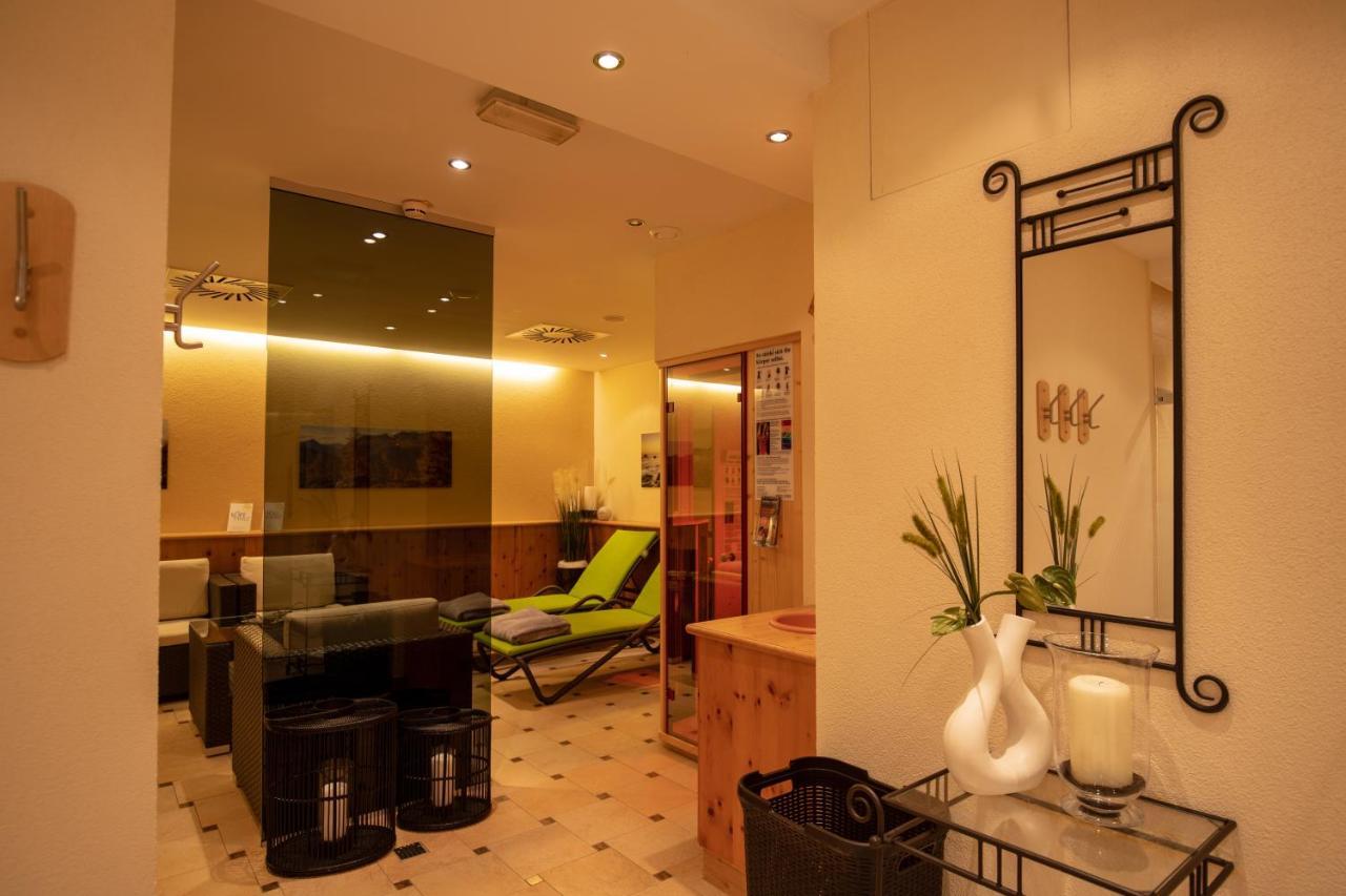 Hotel Charly Ишгъл Екстериор снимка